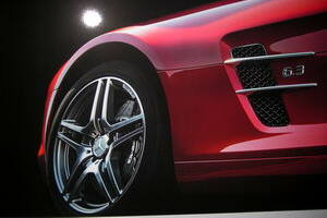 Mercedes SLS - AMG Mercedes SLS - AMG